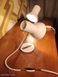 Piccole lampada da tavolo, per piccoli angoli luminosi – miniatura 10