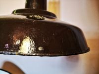 Lampada industriale con soffietto, prodotta anni '60 - Colore marrone scuro, bianco all'interno – miniatura 7