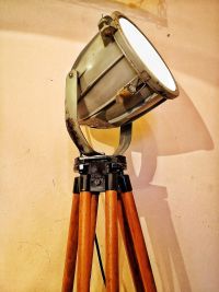 Piccolo faro da fabbrica, di produzione ex Unione Sovietica anni '70 – miniatura 3