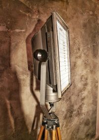 Splendido faro teatrale, produzione ex unione sovietica negli anni '80 – miniatura 4