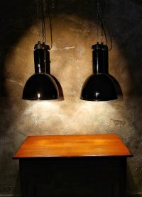 Original vintage black Bauhaus pendant light, cast iron top, 1960s – thumbnail 11