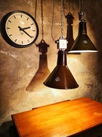 Lampada industriale prodotta negli anni '60 in repubblica ceca da Elektrosvit. – miniatura 6