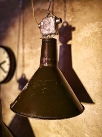 Lampada industriale prodotta negli anni '60 in repubblica ceca da Elektrosvit. – miniatura 9