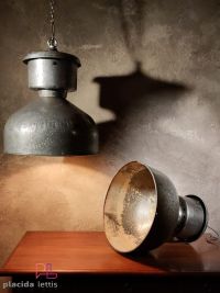 Lampada a sospensione vintage originale in metallo lucidato, Polonia – miniatura 2