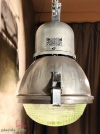 Lampada a sospensione vintage originale a mezzo uovo, Polonia anni '70 – miniatura 4