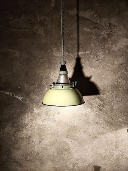 Lampada a sospensione vintage originale verde chiaro, Russia anni '70