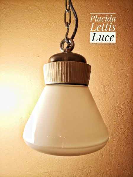 Lampada industriale di piccole dimensioni