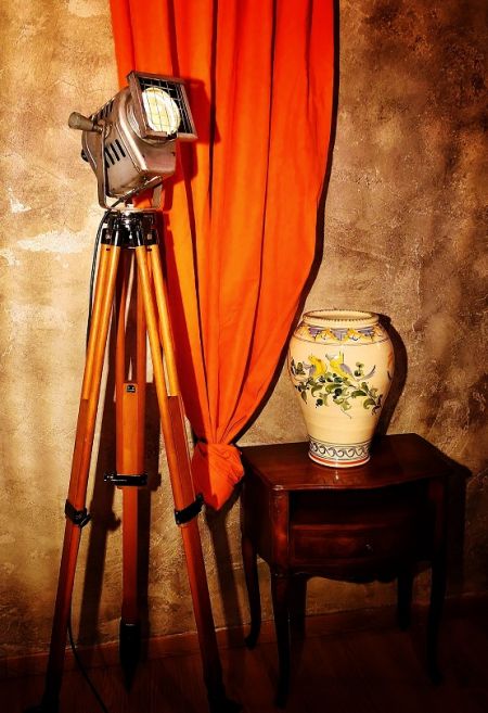 Splendido spotlight originale anni '80 di dimensioni ridotte