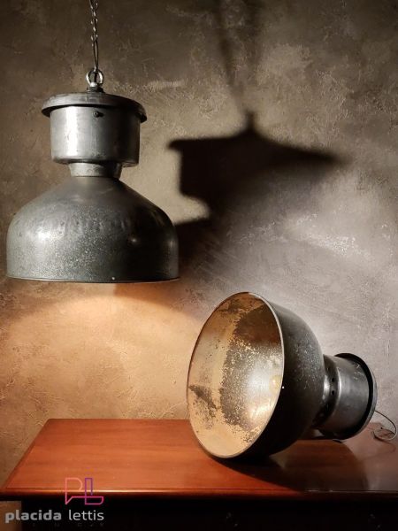 Lampada a sospensione vintage originale in metallo lucidato, Polonia
